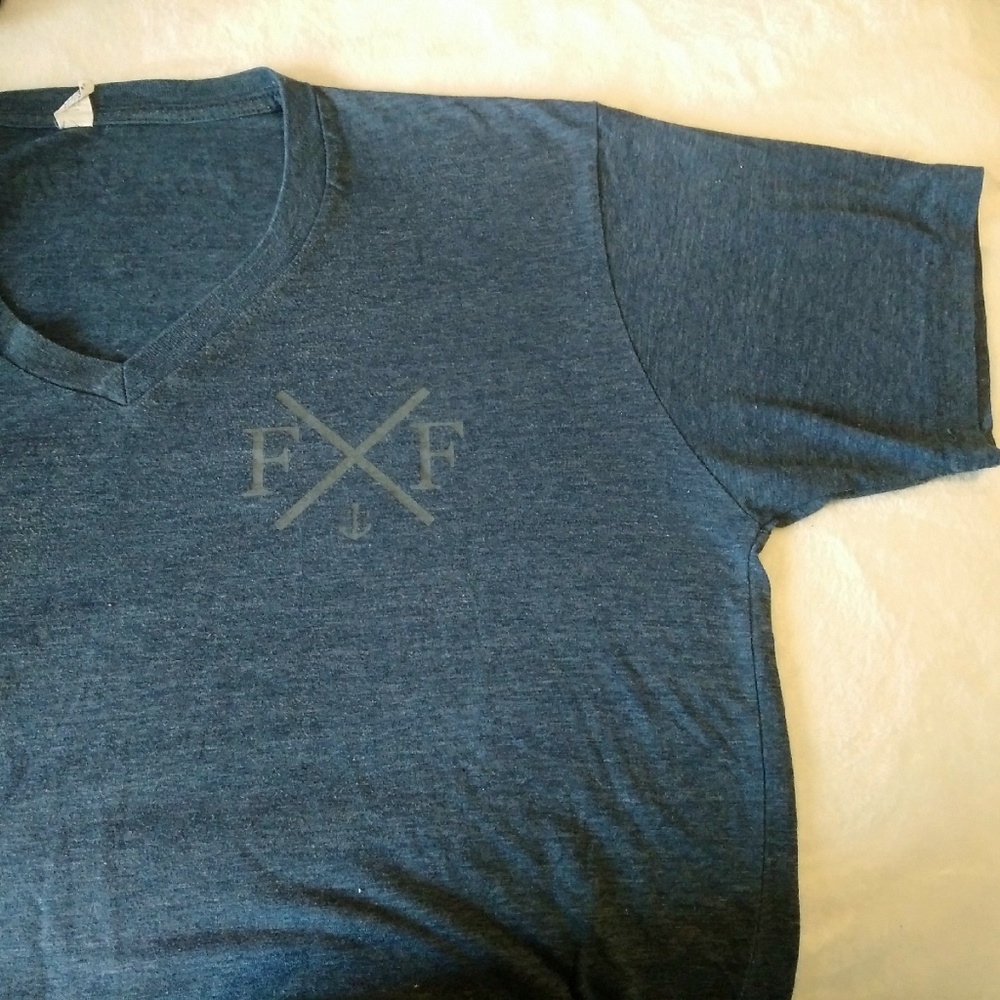 Flag nor Fail V-Neck bundle!